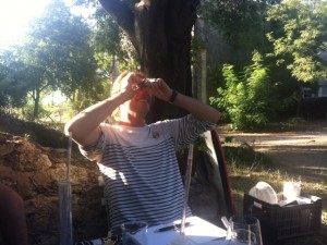 Nicolas the oenologue on the refractometer